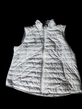 Free Countrt White Puffer Quilted Vest